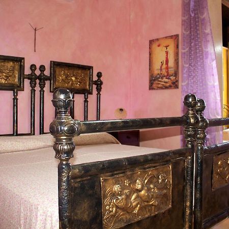 Lido Marini Apartments Room photo